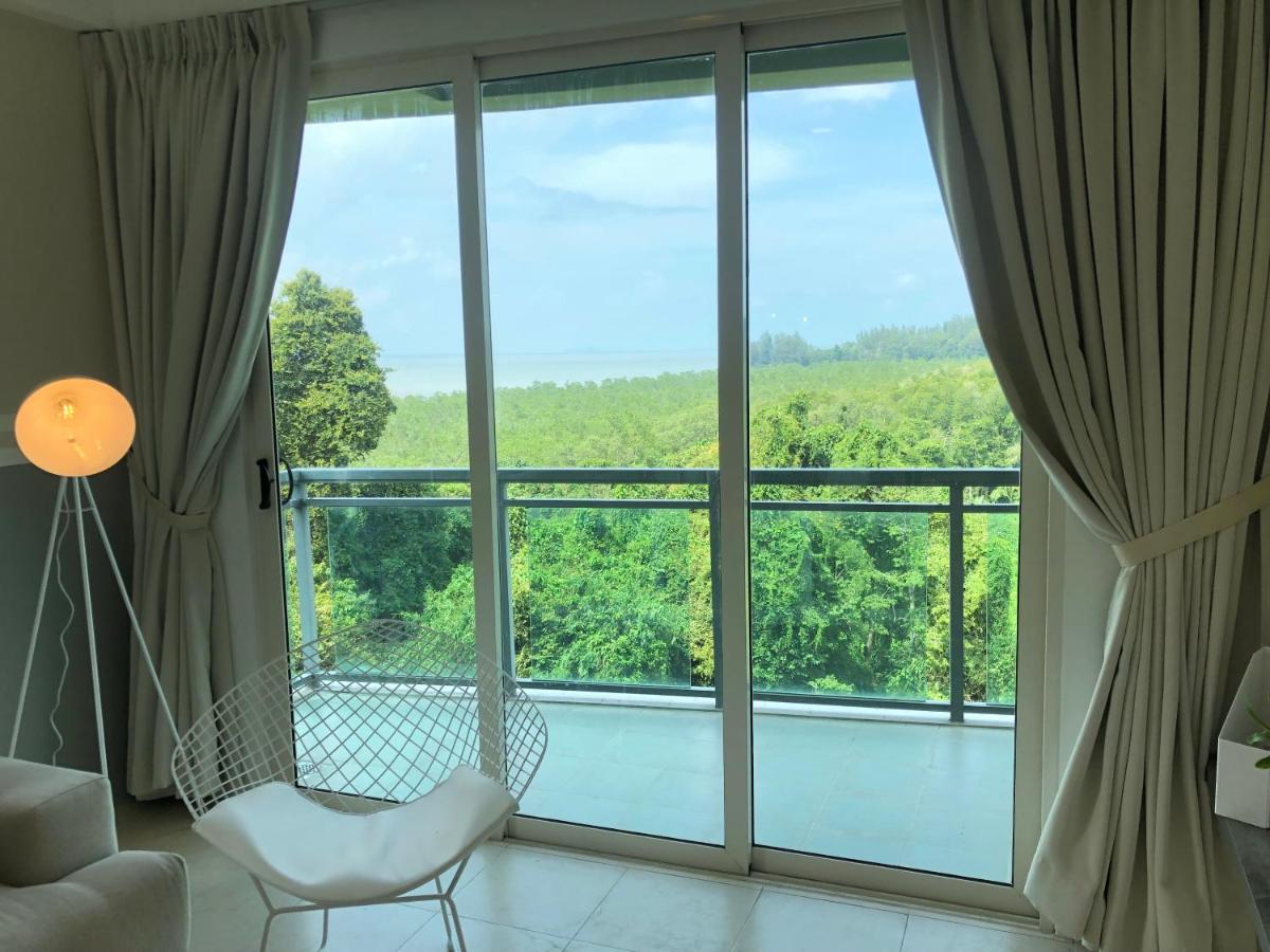 Santubong Suites B Just Like Home Damai Kuching Exterior foto