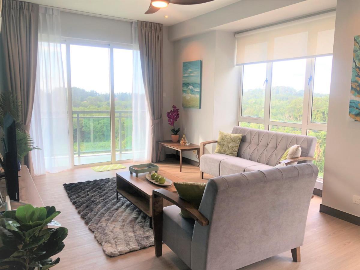 Santubong Suites B Just Like Home Damai Kuching Exterior foto